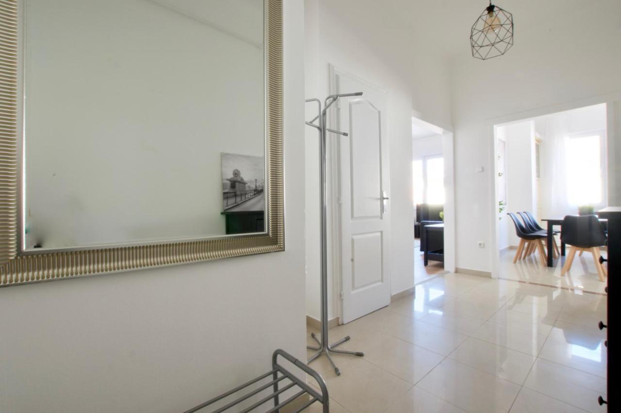 Standard Apartment By Hi5 - Tatra Street Budapeszt Zewnętrze zdjęcie